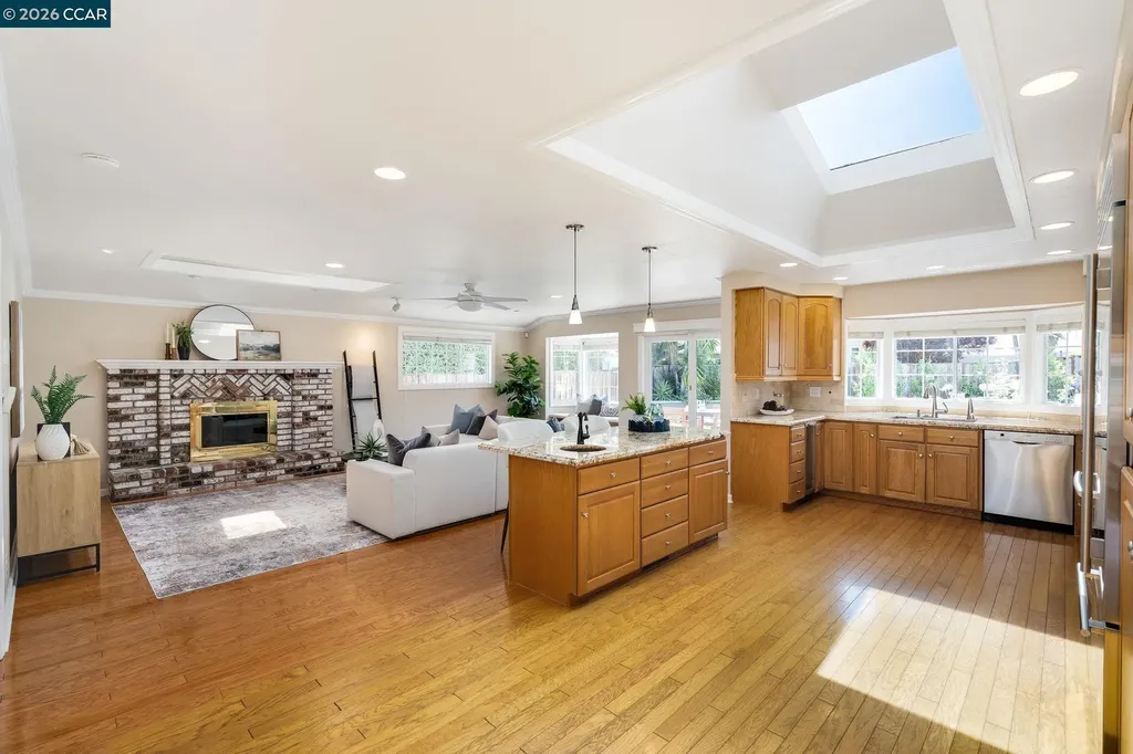 3074 Santa Maria Court Concord CA 94518