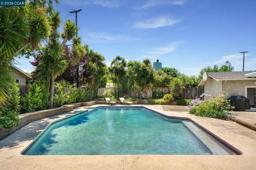 3074 Santa Maria Court Concord CA 94518