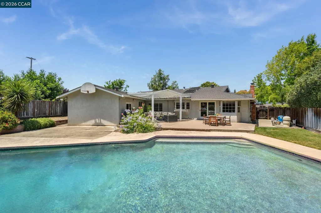 3074 Santa Maria Court Concord CA 94518