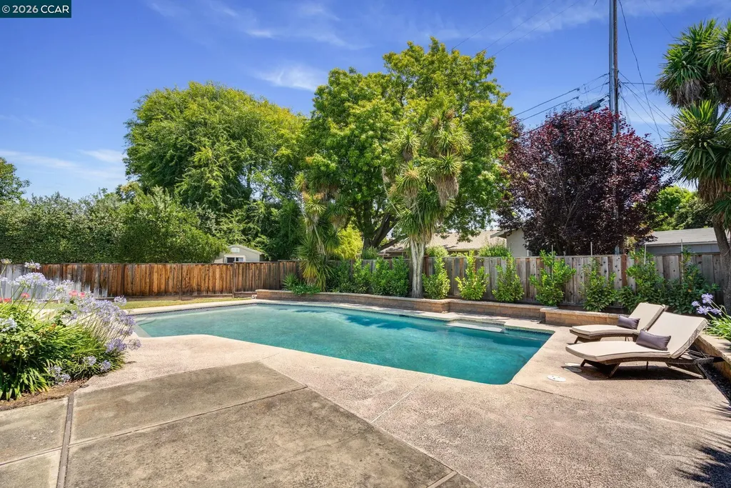 3074 Santa Maria Court Concord CA 94518