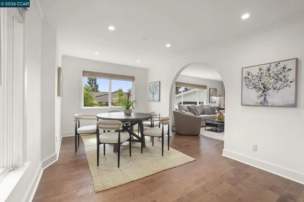10 Darnby Court Orinda CA 94563