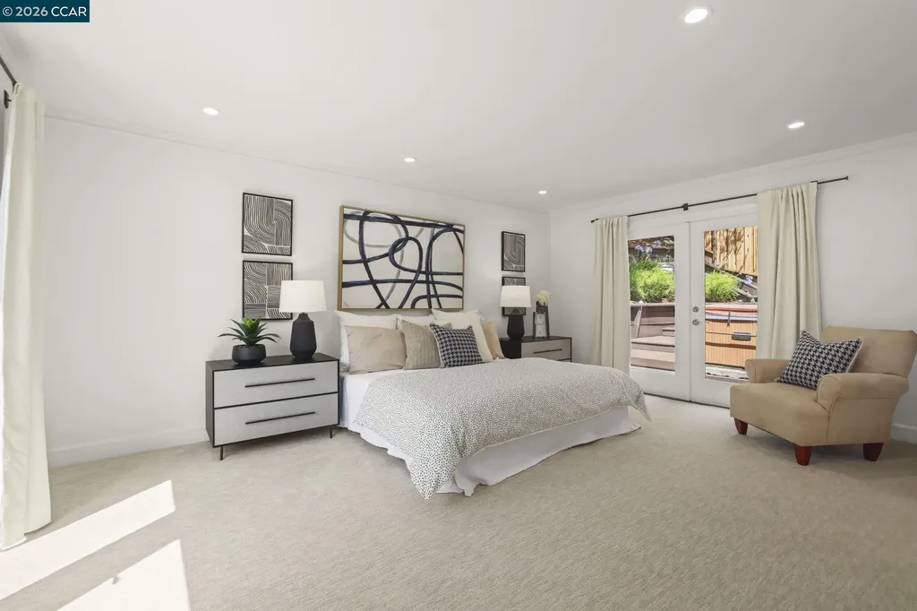 10 Darnby Court Orinda CA 94563