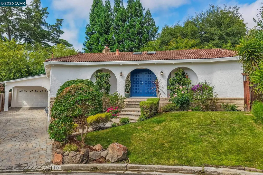 10 Darnby Court Orinda CA 94563