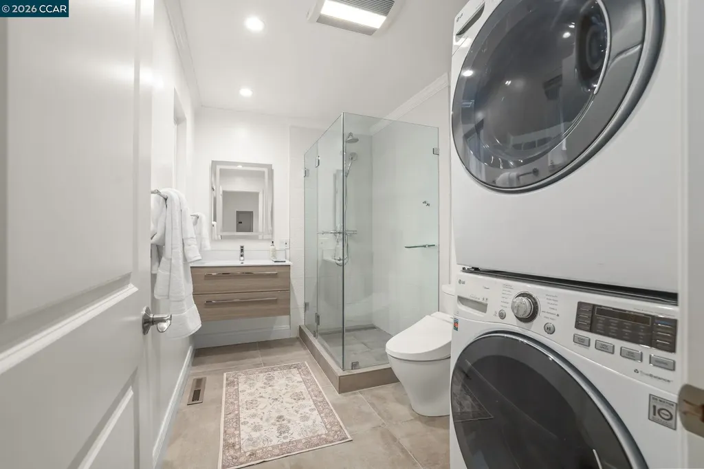 10 Darnby Court Orinda CA 94563