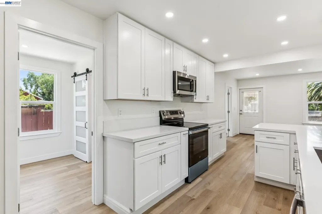 212 Illinois Street Vallejo CA 94590