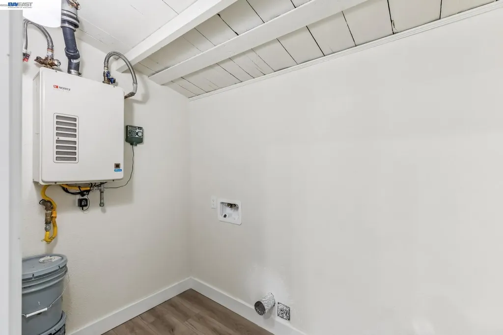 212 Illinois Street Vallejo CA 94590
