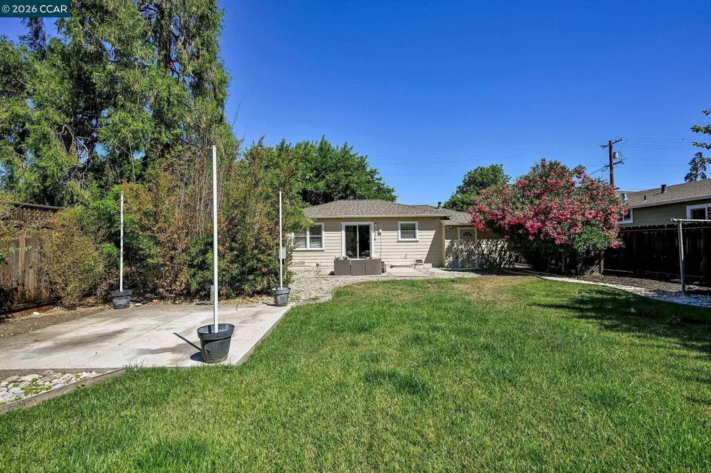 2530 Maple Avenue Concord CA 94520
