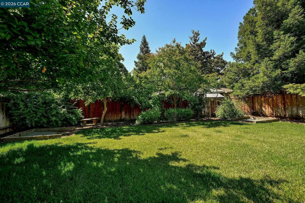2530 Maple Avenue Concord CA 94520