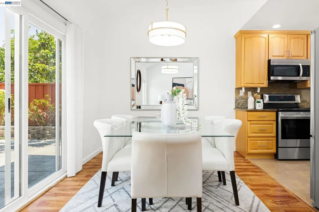 5439 Sunstar Commons Fremont CA 94555