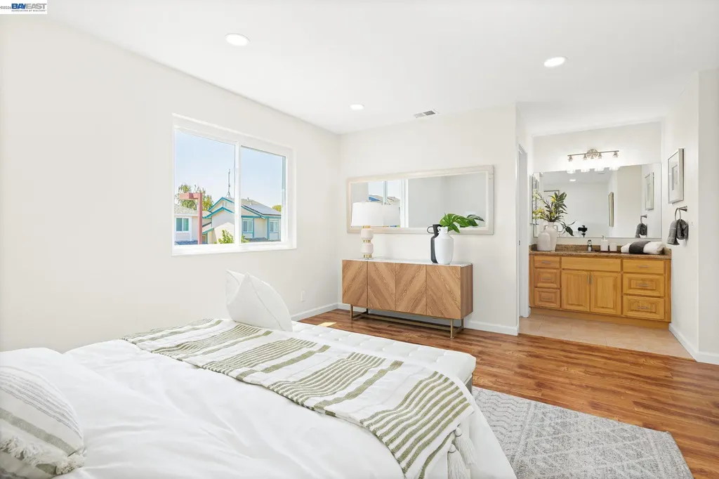 5439 Sunstar Commons Fremont CA 94555