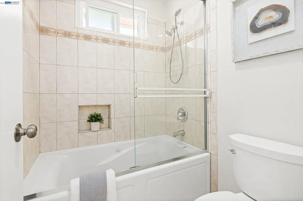 5439 Sunstar Commons Fremont CA 94555