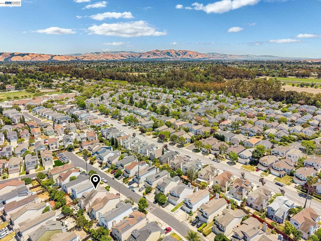 5439 Sunstar Commons Fremont CA 94555