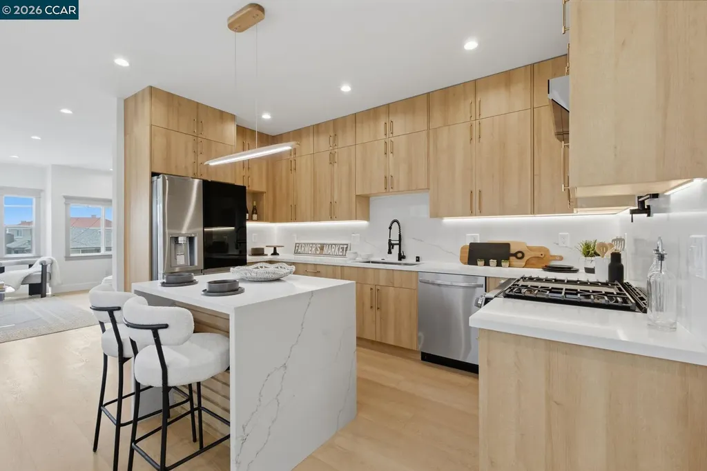 3948 Glen Park Road Oakland CA 94602