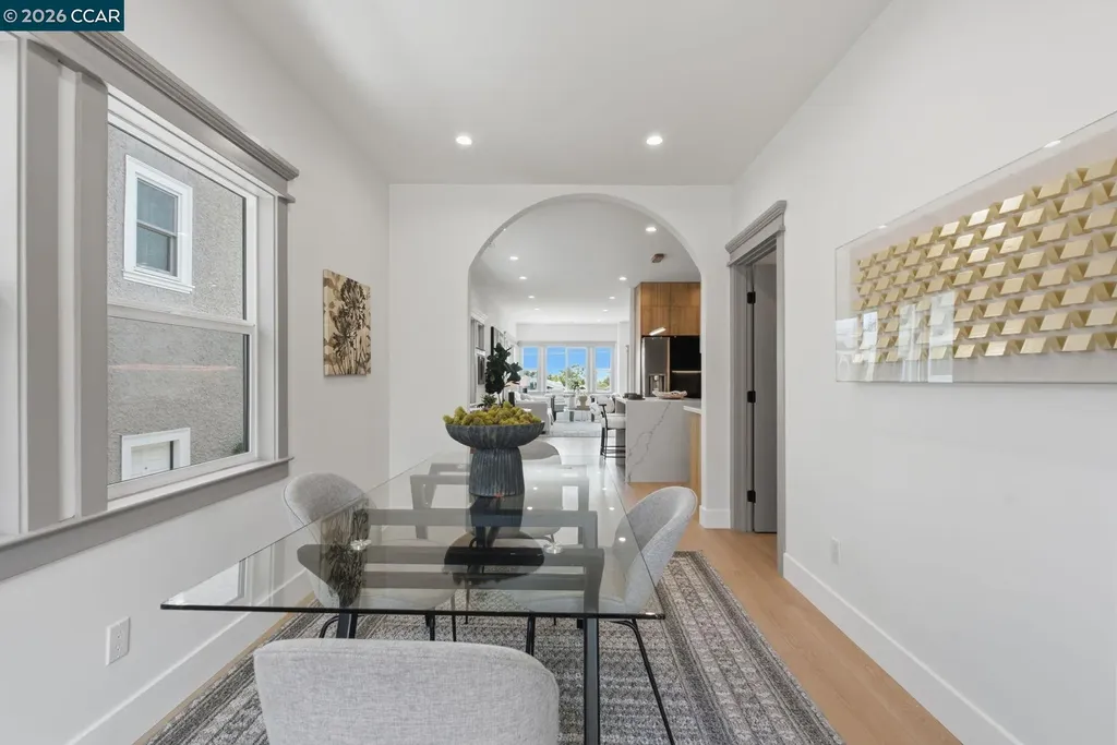 3948 Glen Park Road Oakland CA 94602