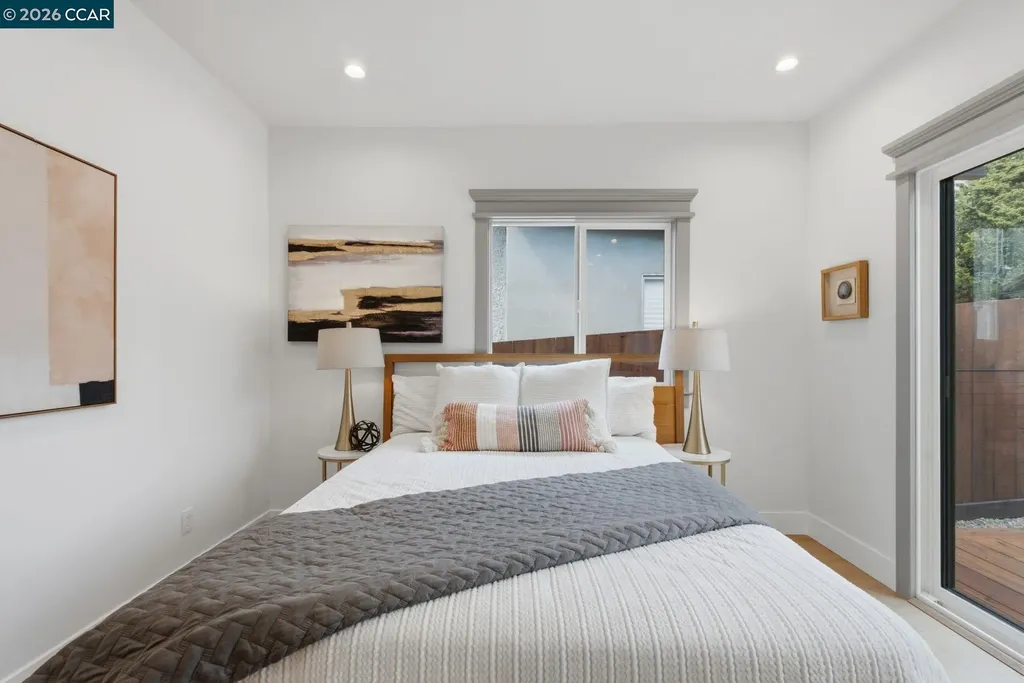 3948 Glen Park Road Oakland CA 94602