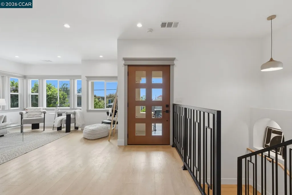 3948 Glen Park Road Oakland CA 94602