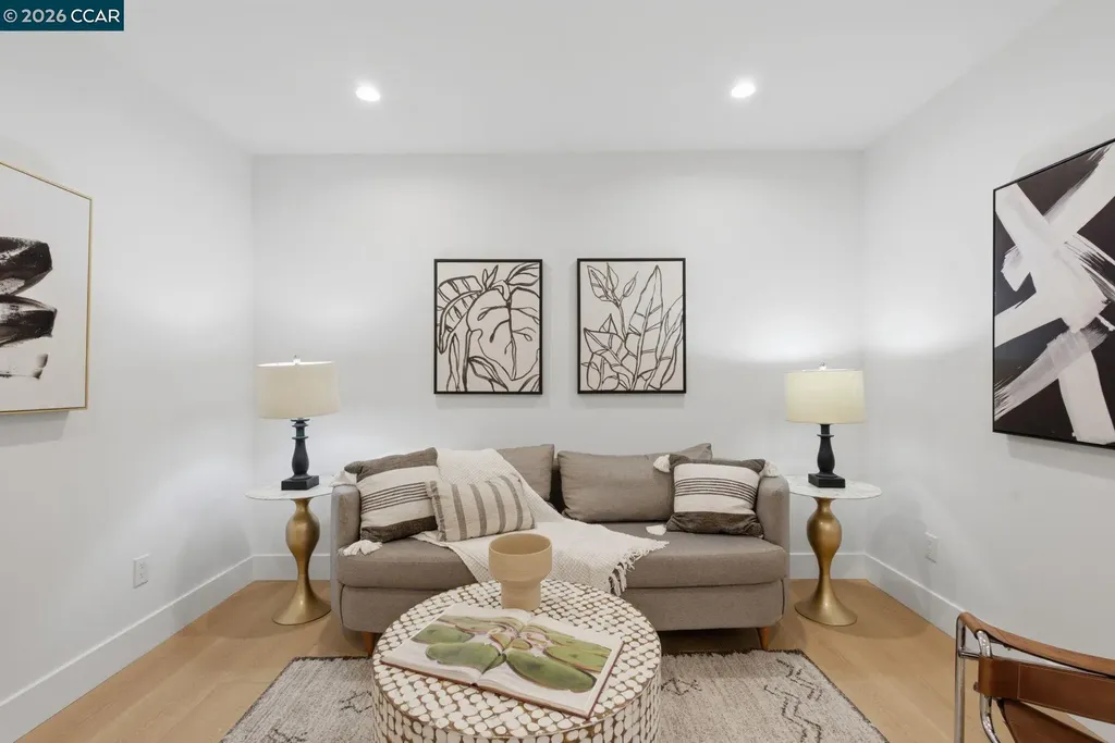 3948 Glen Park Road Oakland CA 94602