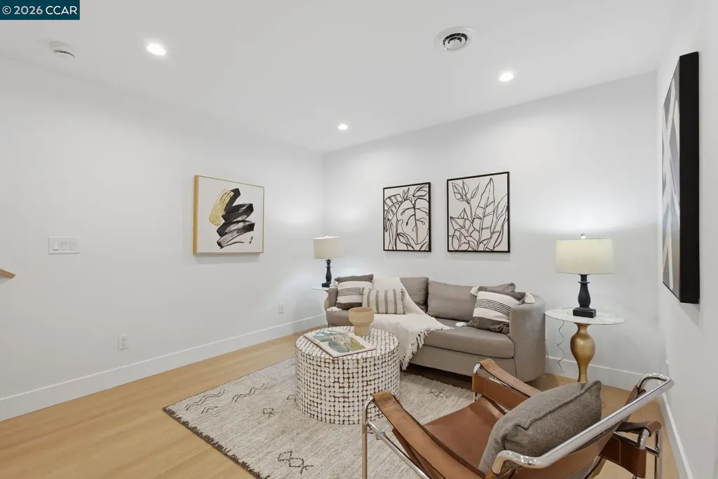 3948 Glen Park Road Oakland CA 94602