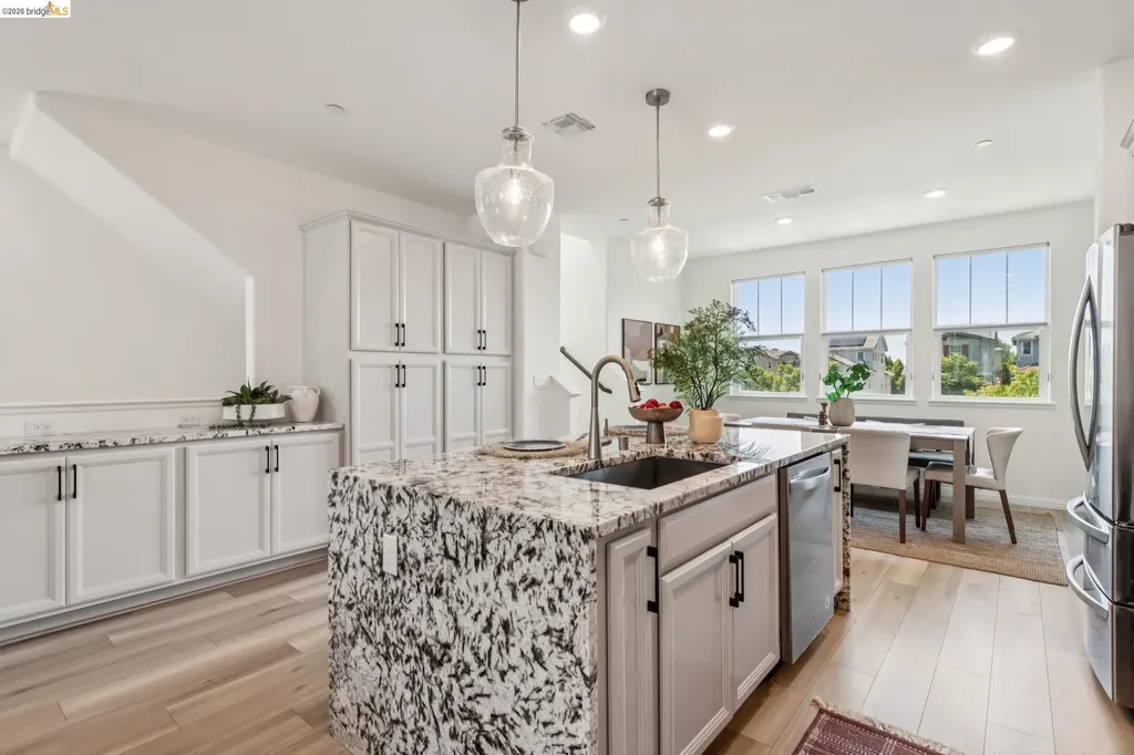 24157 Amaranth Loop Hayward CA 94541