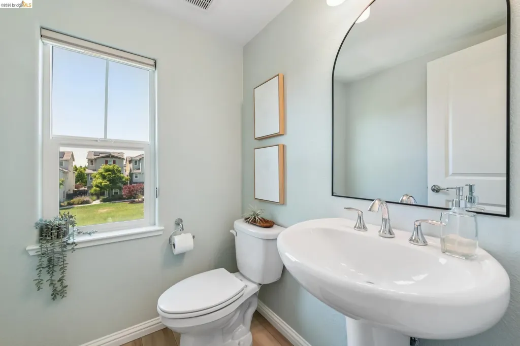 24157 Amaranth Loop Hayward CA 94541