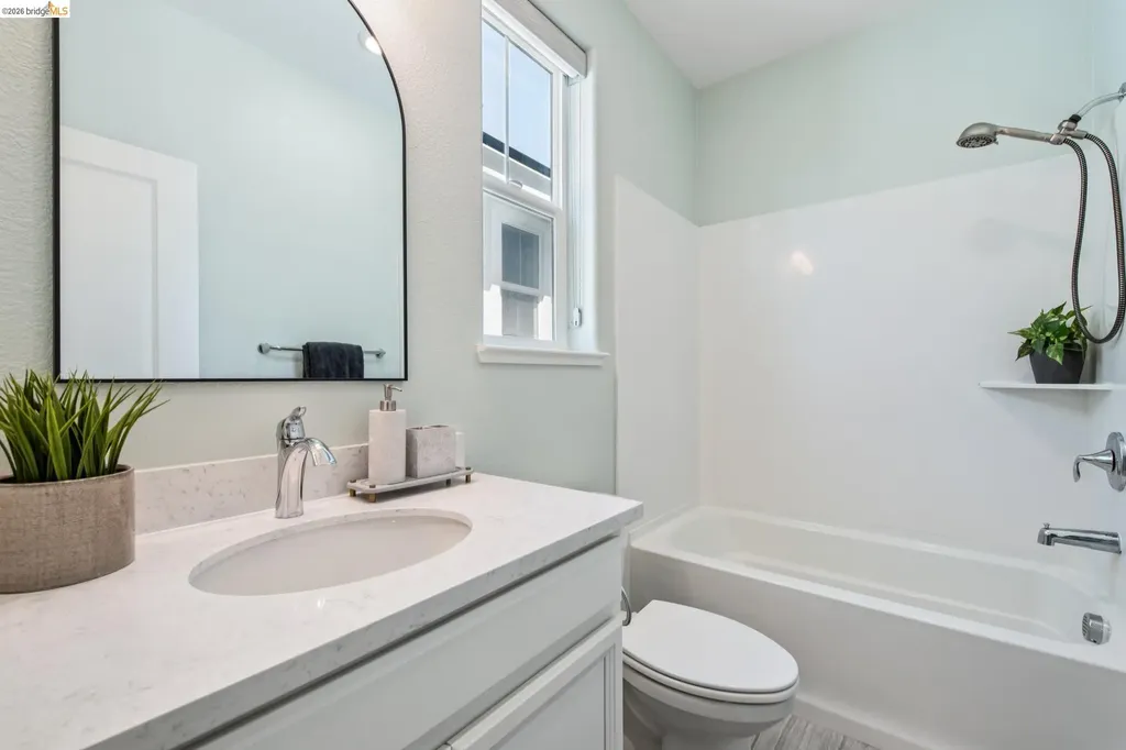 24157 Amaranth Loop Hayward CA 94541