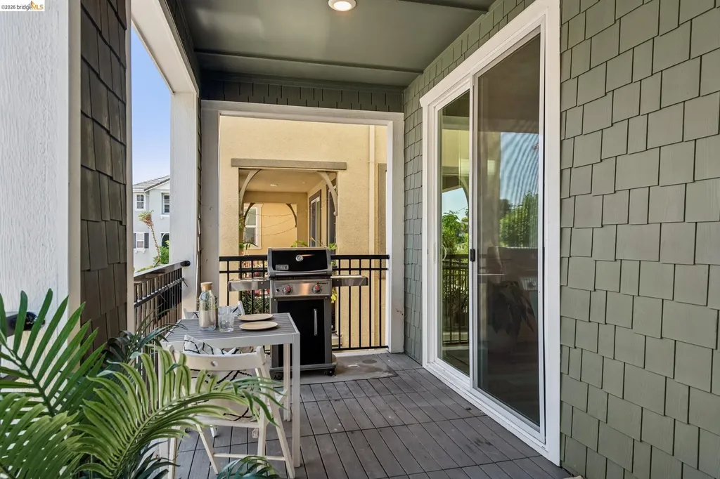 24157 Amaranth Loop Hayward CA 94541
