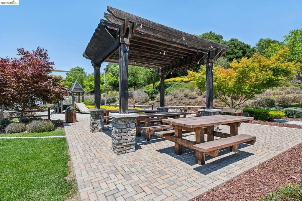 24157 Amaranth Loop Hayward CA 94541
