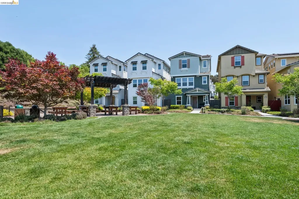 24157 Amaranth Loop Hayward CA 94541