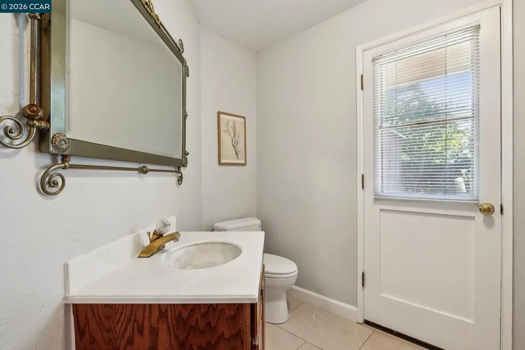 1 Heritage Oaks Road Pleasant Hill CA 94523