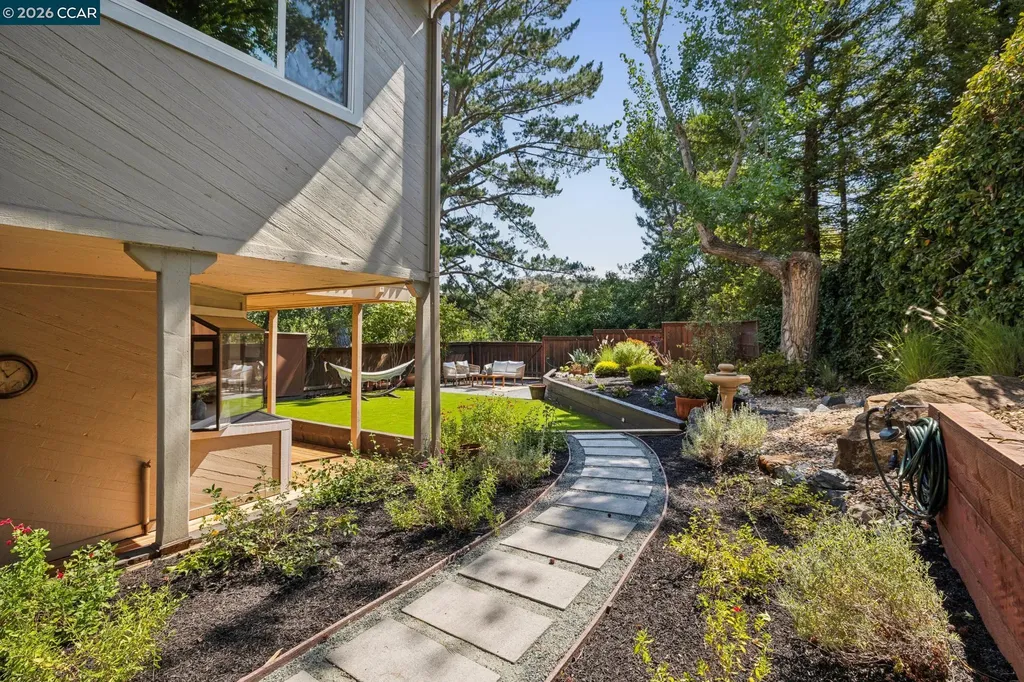1 Heritage Oaks Road Pleasant Hill CA 94523