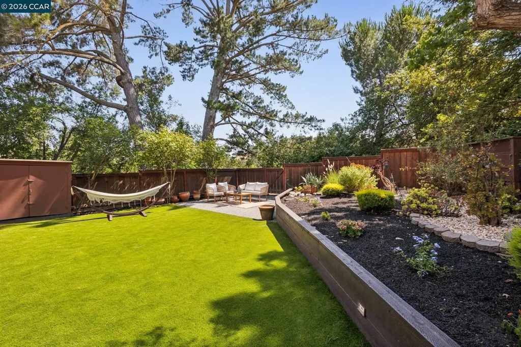 1 Heritage Oaks Road Pleasant Hill CA 94523