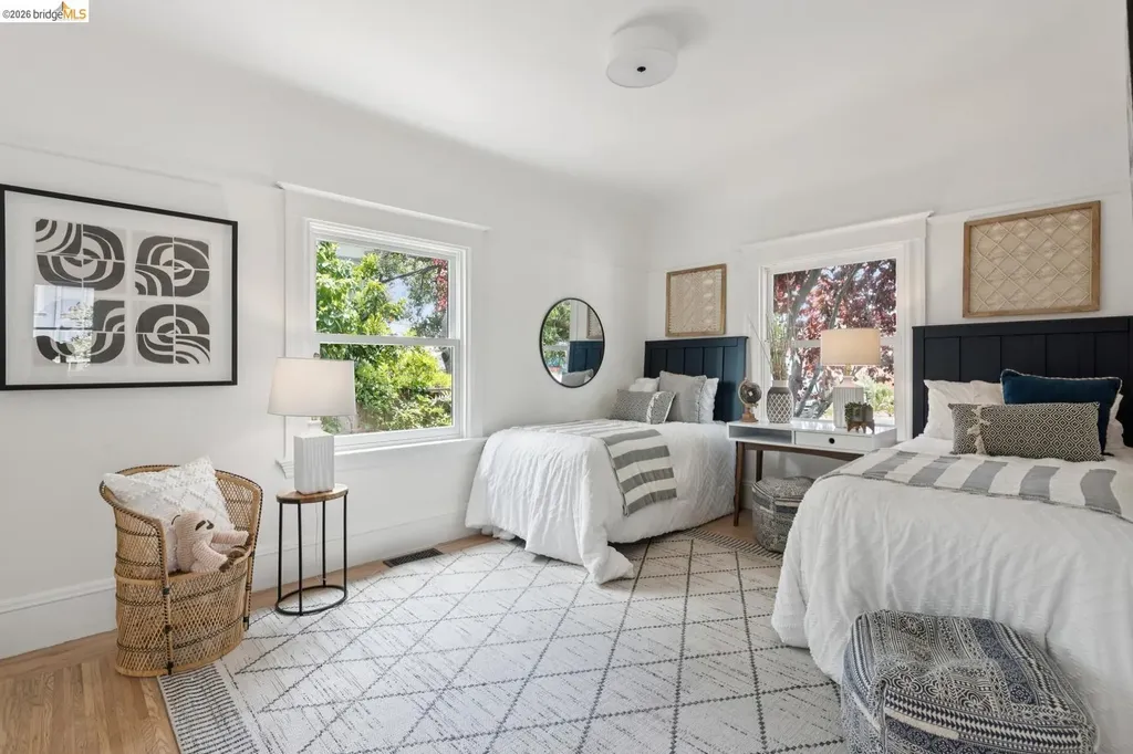 4510 Webster Street Oakland CA 94609
