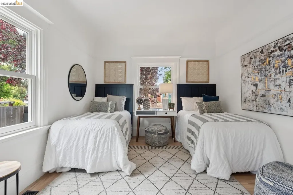 4510 Webster Street Oakland CA 94609