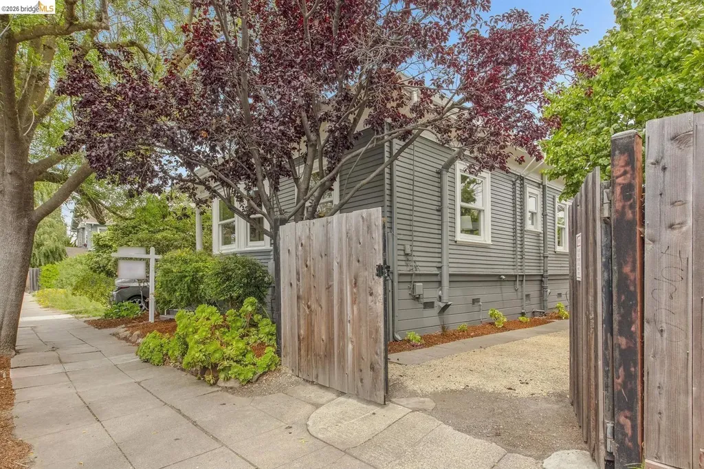 4510 Webster Street Oakland CA 94609