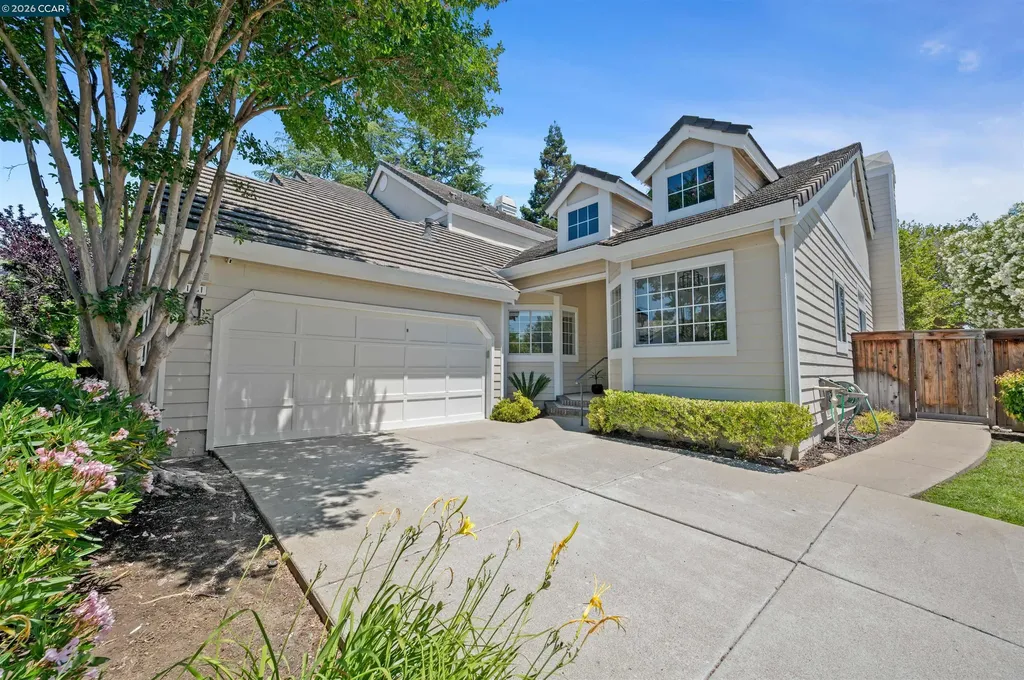 1731 Indian Wells Way Clayton CA 94517