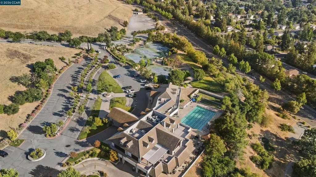 1731 Indian Wells Way Clayton CA 94517