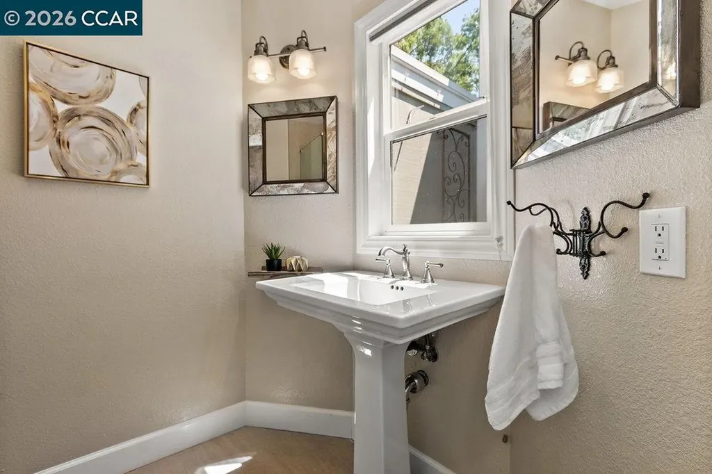 565 Silver Lake Drive Danville CA 94526