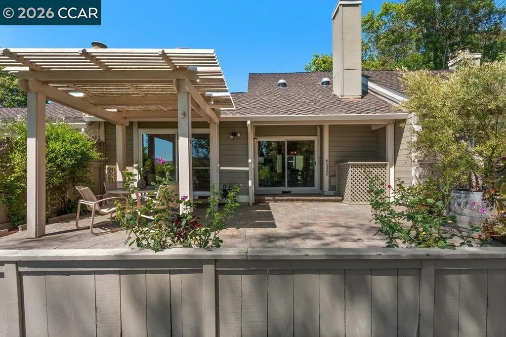 565 Silver Lake Drive Danville CA 94526