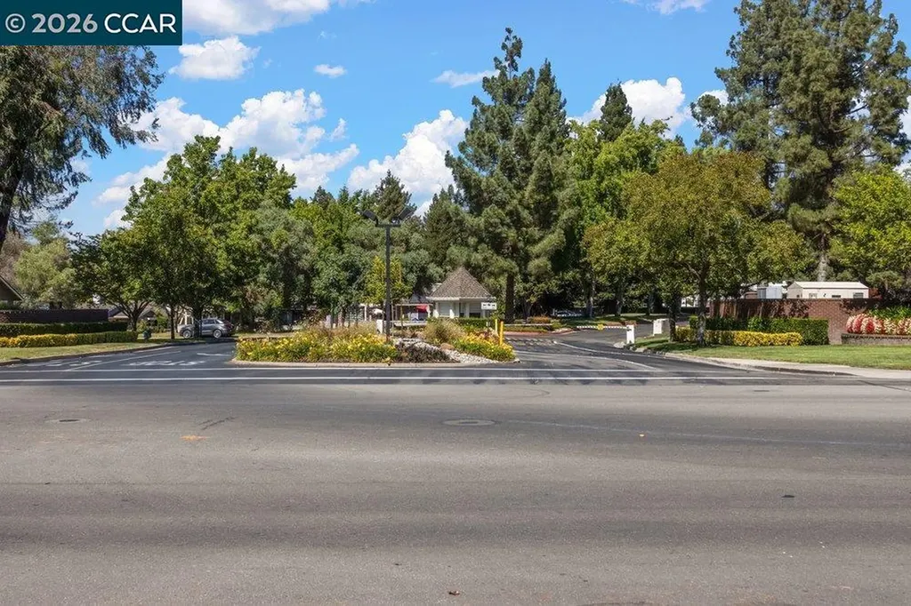 565 Silver Lake Drive Danville CA 94526