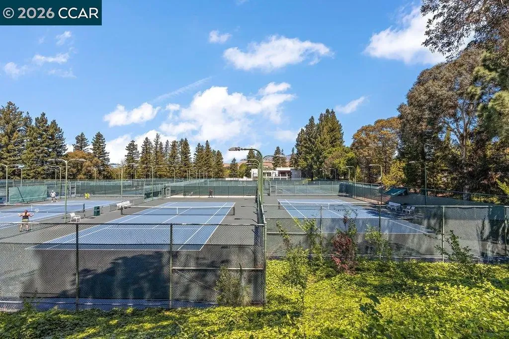 565 Silver Lake Drive Danville CA 94526