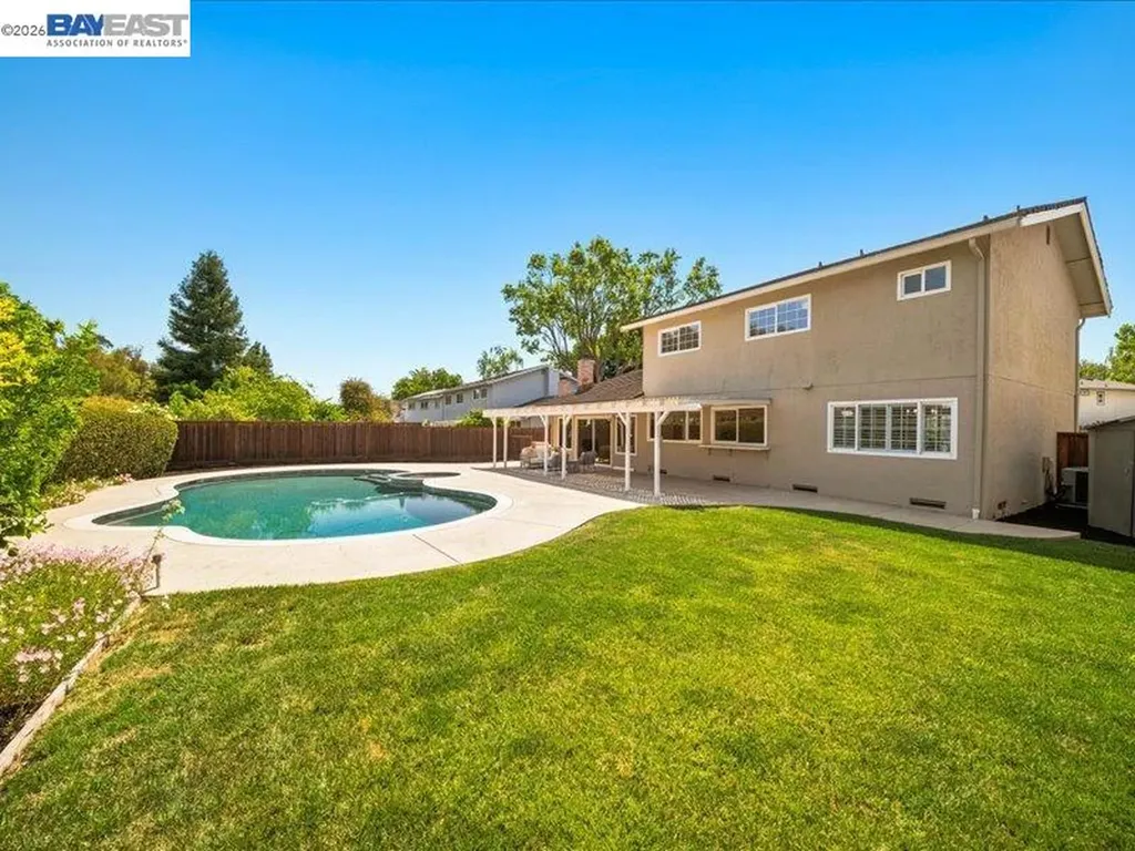 2880 Longspur Way Pleasanton CA 94566