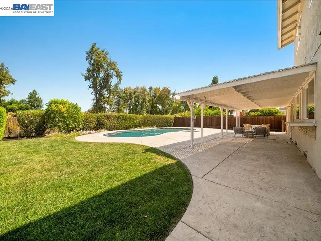 2880 Longspur Way Pleasanton CA 94566