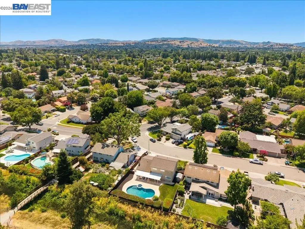 2880 Longspur Way Pleasanton CA 94566