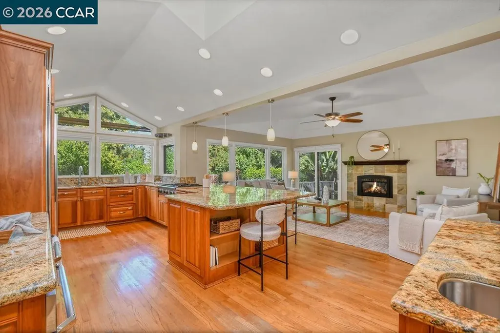 403 Midway Place Martinez CA 94553