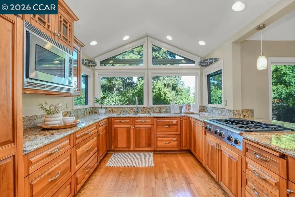 403 Midway Place Martinez CA 94553