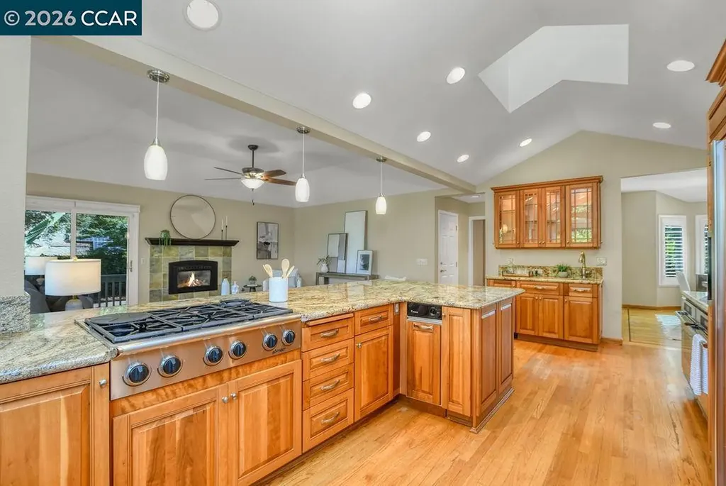 403 Midway Place Martinez CA 94553