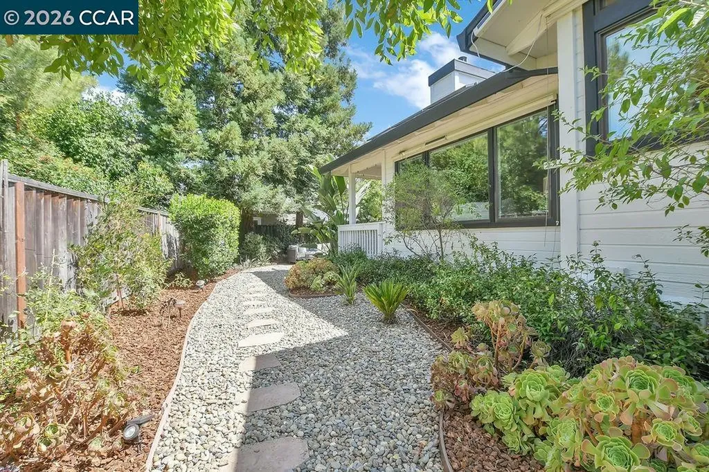403 Midway Place Martinez CA 94553