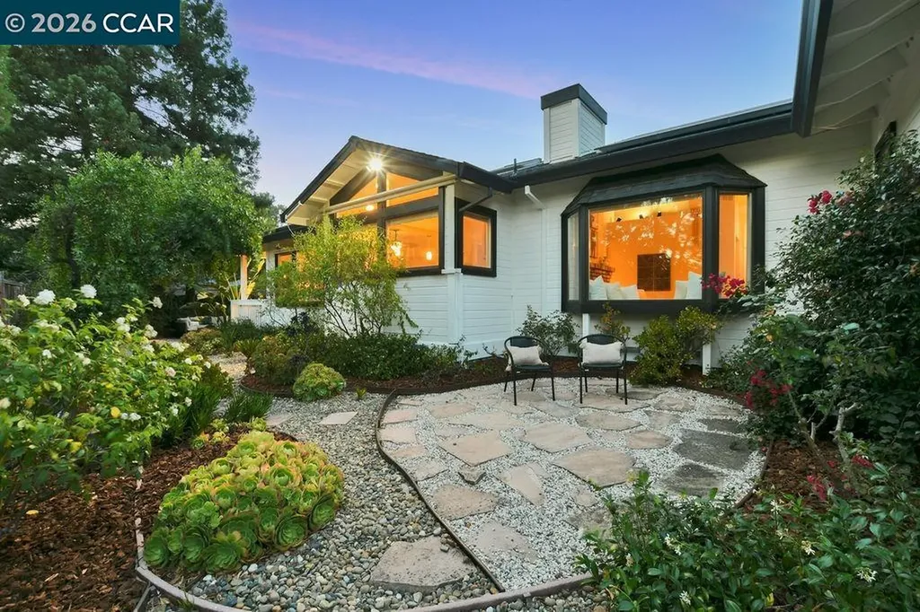 403 Midway Place Martinez CA 94553