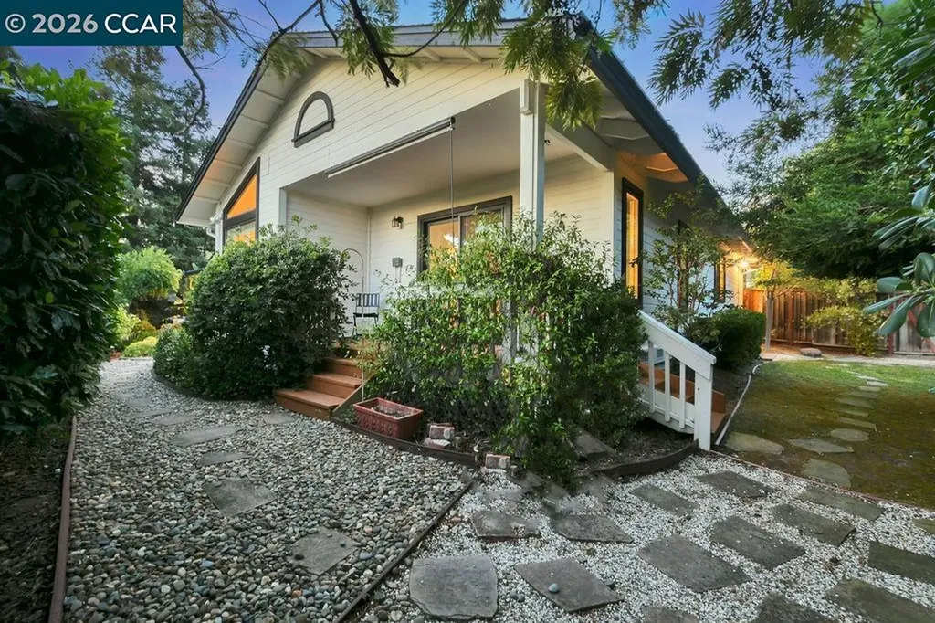 403 Midway Place Martinez CA 94553