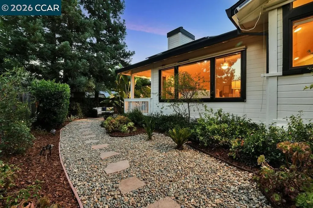 403 Midway Place Martinez CA 94553